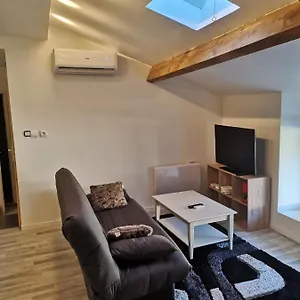Joli F1 Tous Conforts En Bord De L Ardeche Labegude